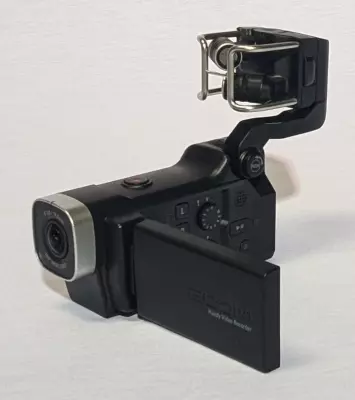 Zoom - Hi-Definition Handheld Audio/Video Recorder 4